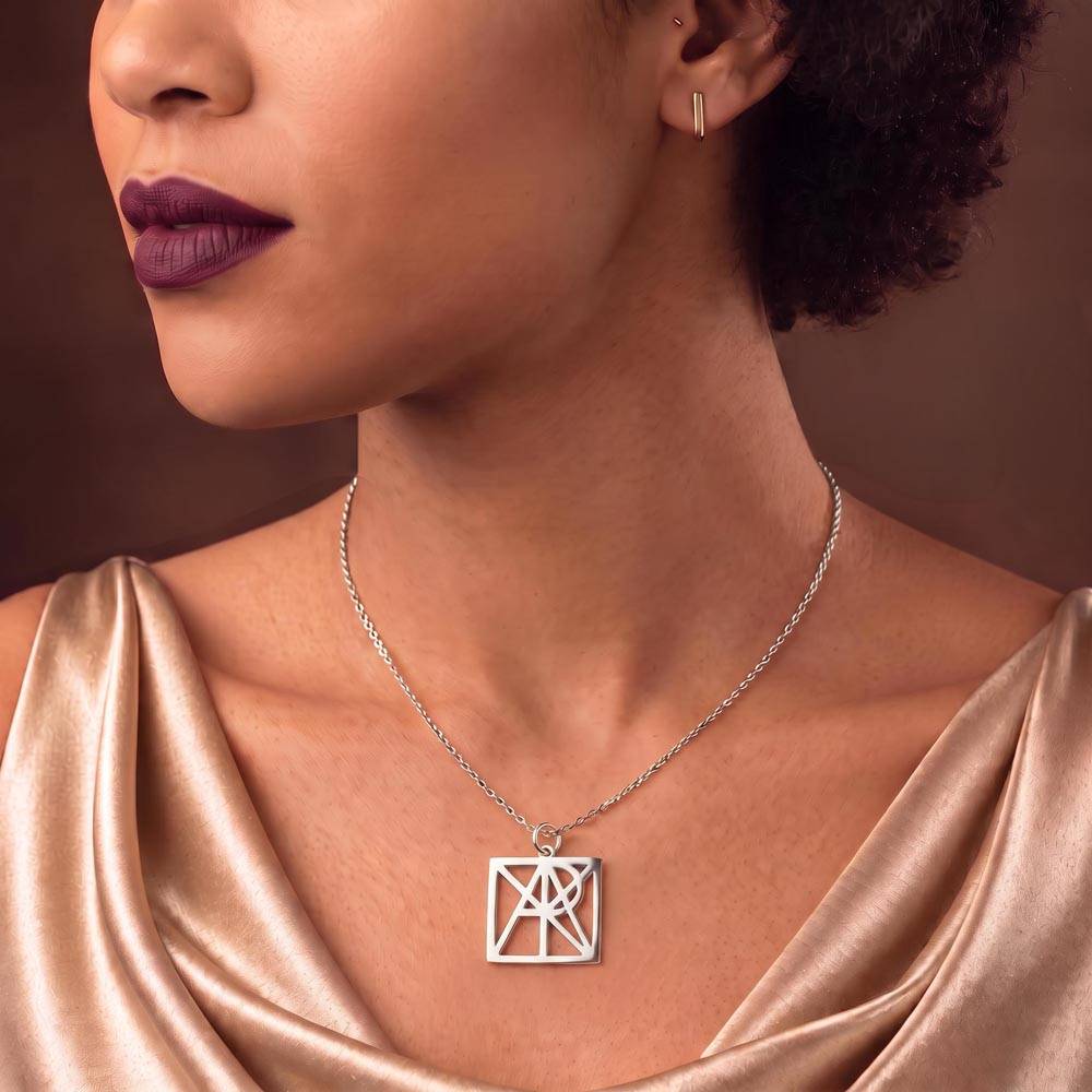 Personalized Geometric Name Necklace