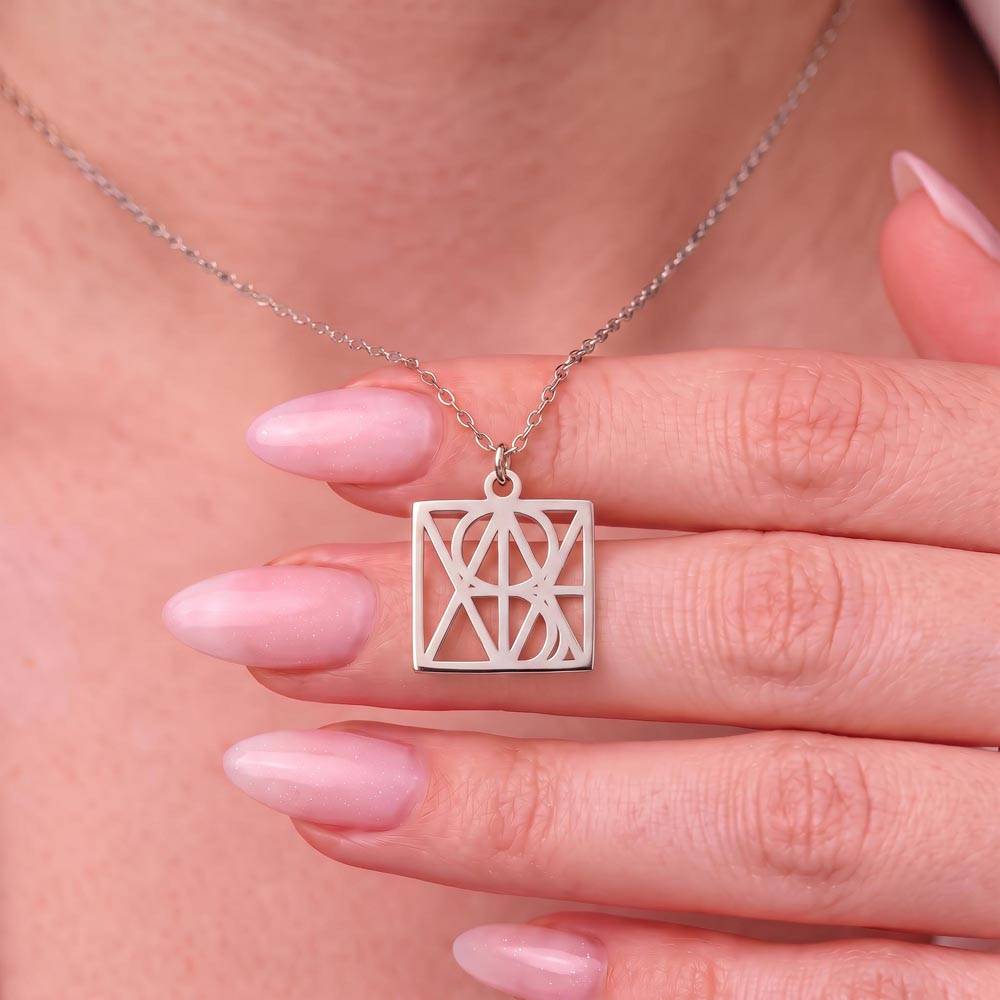 Personalized Geometric Name Necklace